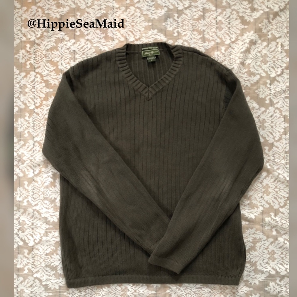 Vintage Chic Sweater!!